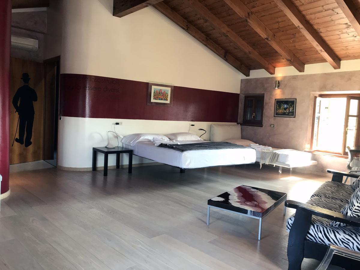 Albergo Al Cacciatore Tortellinando Valeggio sul Mincio Bagian luar foto